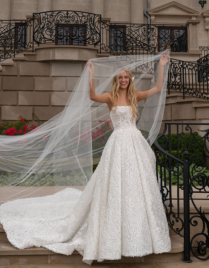 Reem Acra Wonderland