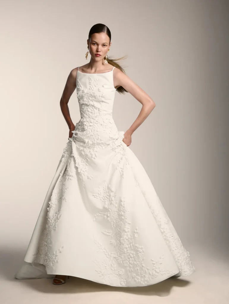 Oscar de la Renta Look 5 Wedding Dress