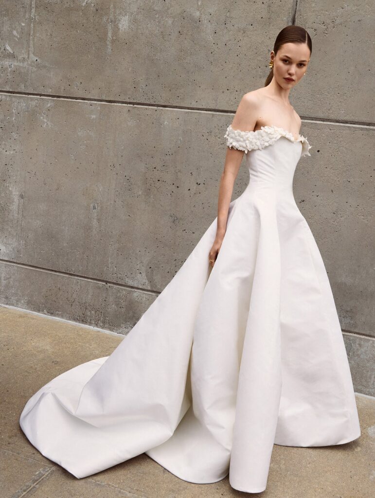 Oscar de la Renta Look 9 Wedding Dress